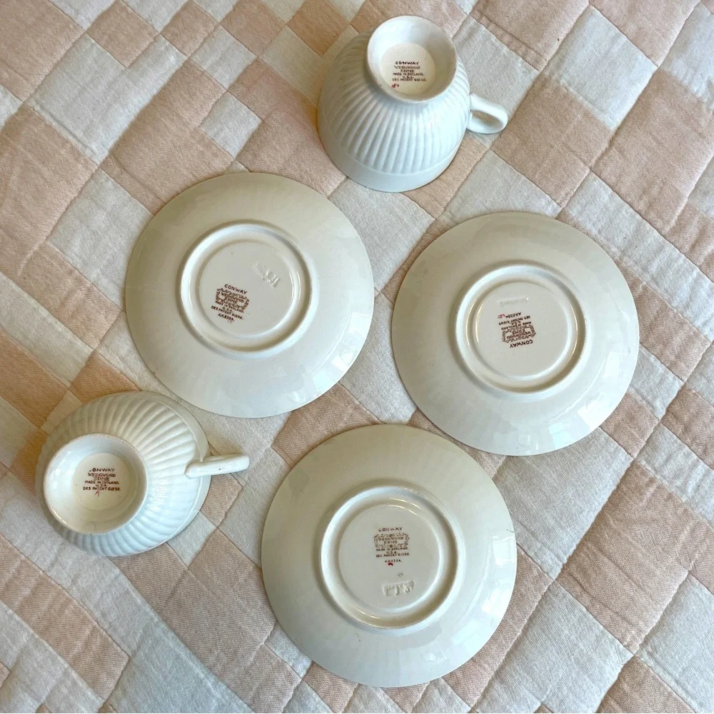 ADORABLE Wedgwood Edme Conway Sets, 2 Cups and 3 Saucers,‎ Vintage
